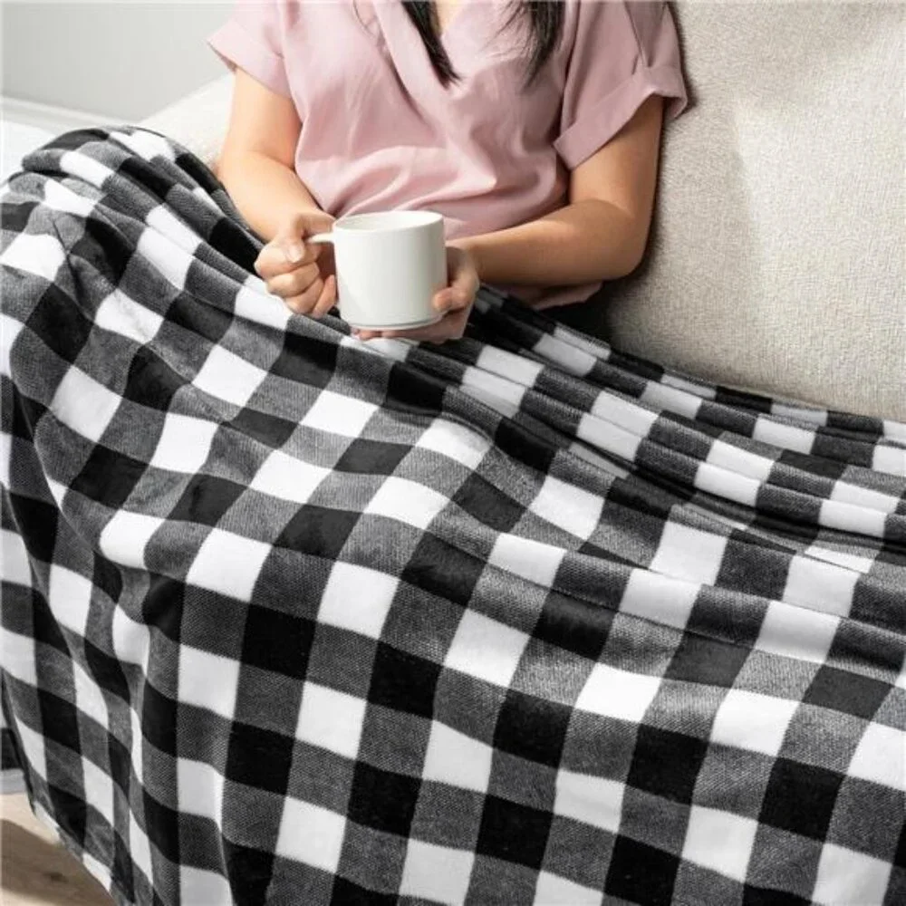 Black and White Buffalo Plaid Fleece Throw Blanket for Couch, Soft Checkered
